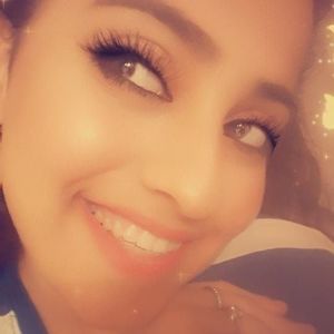 Meet your Posher, Manal